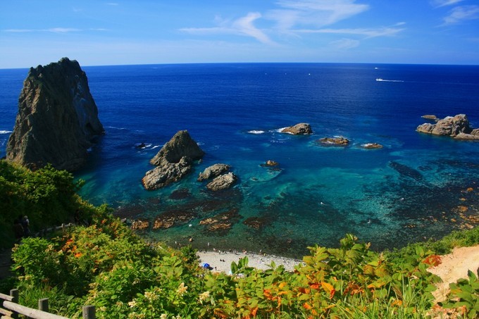 青のグラデーションが美しすぎる。。